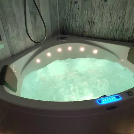 Coeur D'hérault - Et D'hôtes - Spa&massages Affittacamere 3*