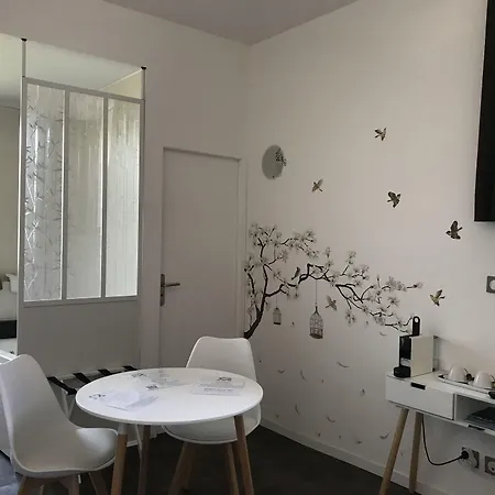 Gasthuis Coeur D'herault - Et D'hotes - & Massages