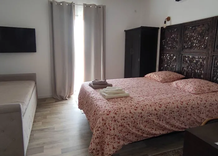 Gasthuis Coeur D'herault - Et D'hotes - & Massages
